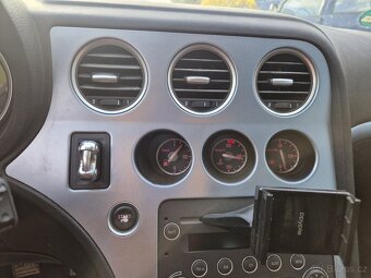 Alfa Romeo 159 1.9jtd 110kw - 12