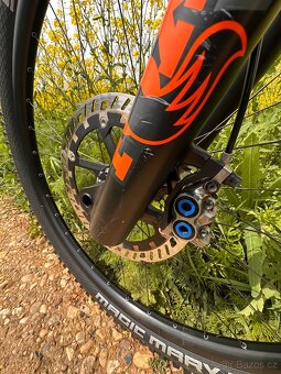 Propain Rage 3 cf 2023 - 12