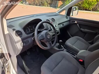 Caddy Maxi 1.6 TDI,7.míst,tažné,serviska,bez koroze,klima - 12