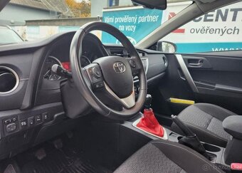 Toyota Auris 1.6-KAMERA-KLIMA-NAVI - 12