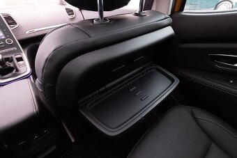 Prodám designový rodinný vůz Renault Scénic v plné výbavě - 12