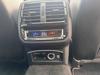 Volkswagen Passat R-LINE R.V 2022 2.0TDI DSG VIRTUAL FUllLED - 12