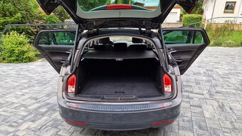 OPEL INSIGNIA 2.0 CDTI 103KW.XENONY.KAMERA.TEMPOMAT.ALU 19. - 12
