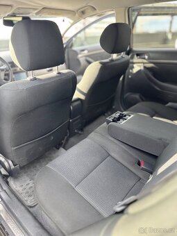 Toyota Avensis 2.2 D‑4D – 130 kW (2007) - 12