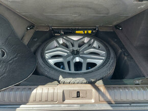 Land Rover Range Rover Sport 5,0 V8 ČR Autobiography Dynamic - 12