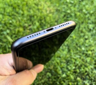 📱 iPhone 11 Black 64GB – TOP, nová baterie, krasavec 🖤 - 12