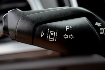 Ford Mondeo V 2.0 TDCI 110kW Titanium kombi TOP STAV - 12