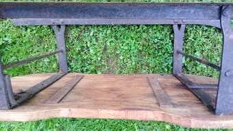 Sáňky-muzejní kus - 12