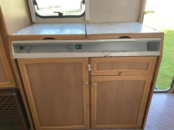 Adria Unica 432 / 100km/h - 12