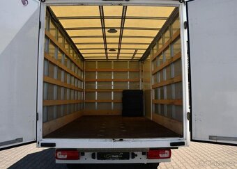 Volkswagen Crafter 2,0TDi 4x4 SKŘÍŇ ČR 1.MAJ nafta manuál - 12