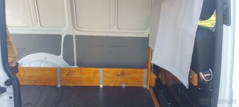 Prodám VW Transporter T5 2,0 TDI 62 kW - 12