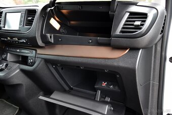 Toyota ProAce Verso 2.0D-4D 180 AT L1 FAMILY,WEBASTO,8SED,ČR - 12