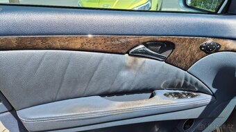 Mercedes-Benz W211 E270 CDI 130 kW Avantgarde, automat - 12