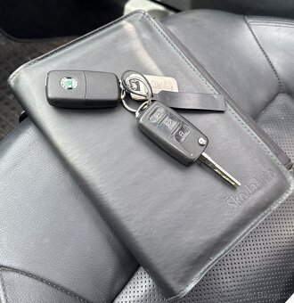 Škoda Octavia Kombi II. RS 2.0 TSI 147KW DSG 2 maji serv kni - 12