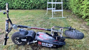 Elektrická koloběžka Nitro Scooters 1000W - 12