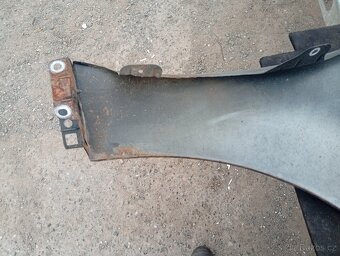 MERCEDES BENZ ML W164 L.P. BLATNÍK ČERNÝ KOD C197 - 12