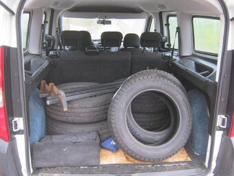 Doblo cargo combi 1.6  77 KW. - 12