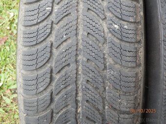 2xObutá zimní kola ŠKODA RAPID 15tky ET 38 185/60 R15  2x5,5 - 12