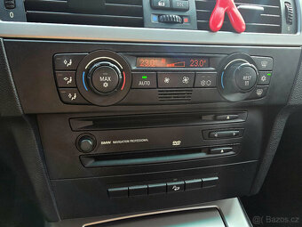 BMW Řada 3 330XD 170kW 4x4 Touring - 12