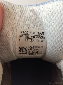 boty za 450,-/ks - 12