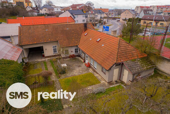 Prodej rodinného domu, 4+1,143 m² se zahradním domem 1+1, 49 - 12