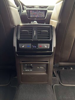 Škoda Superb 2.0 TDI 4x4 DSG Laurin & Klement - 12