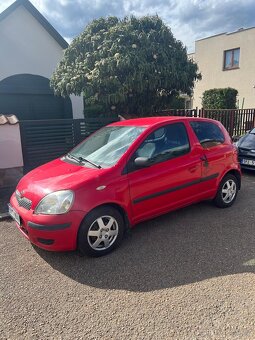Toyota Yaris 3dveřová 2004 - 12