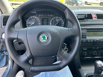 Škoda Octavia 1.6 MPi climatronic, zimní/letní - 12