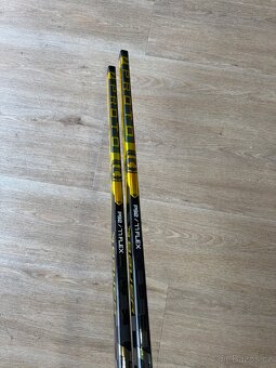 Hokejka Bauer PROTO R GOLD pravá, P28 i P92, flex 77 a 87 - 12