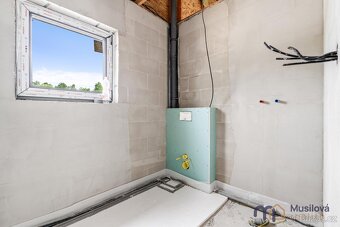 Prodej rodinného domu 91 m2, pozemek 350 m2 - 12