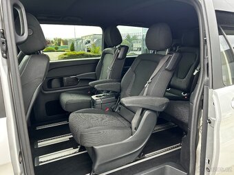 Prodám Mercedes-Benz V 300d 4MATIC AMG - 12
