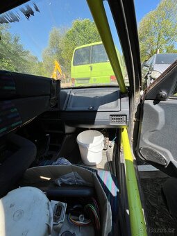 Škoda favorit kastle s rámem - 12