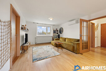 Rodinný dům s dvěma bytovými jednotkami - 12