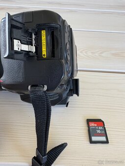 Nikon D5100+ objektiv 18-105mm+ příslušenství - 12