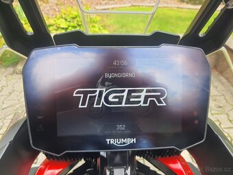Triumph Tiger 900 GT PRO - SUPER STAV + VÝBAVA 249.900,- Kč - 12