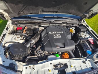 Grand Vitara V6, 3.2 benzín - 12