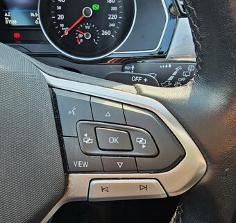 VW Passat Variant Business 2.0 TDI 110 kW 7DSG - 12