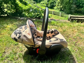 Kočárek Margaret 3v1 - 12