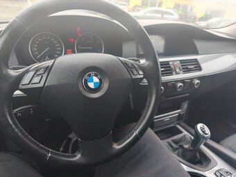 BMW 520d kombi 130kw - 12