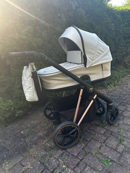 Kočárek Roan Ivi - 12