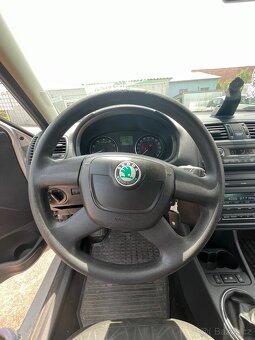 Škoda Fabia 2 combi - 12