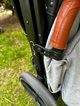 Cestovní kočárek - 12