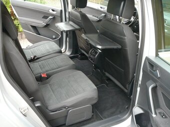 VW TOURAN 2.0 TDI 85KW DSG+F1 FULLLED NAVI ACC FRONT MASAGE - 12