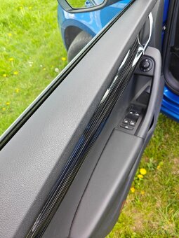 Škoda Octavia Combi 1.6 Tdi Style - 12