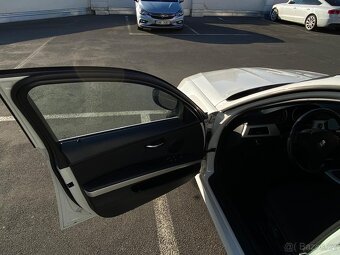 BMW e90 320d - 12
