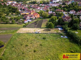 Otnice, pozemky pro bydlení, 879 m2, sítě - pozemek - 12