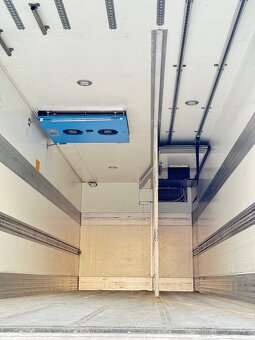 MB Actros,MP3, 6x2, r.v.2014,26t, CHLADÁK, 21 pal - 12