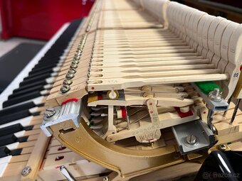 Klavír Essex- Steinway & Sons se zárukou 5 let, PRODÁNO - 12