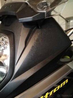 Suzuki Vstrom 650 xt, první majitel - 12