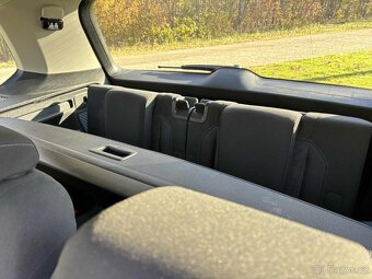 Volkswagen Touran 1.6 TDI SCR 115k Comfortline DSG - 12